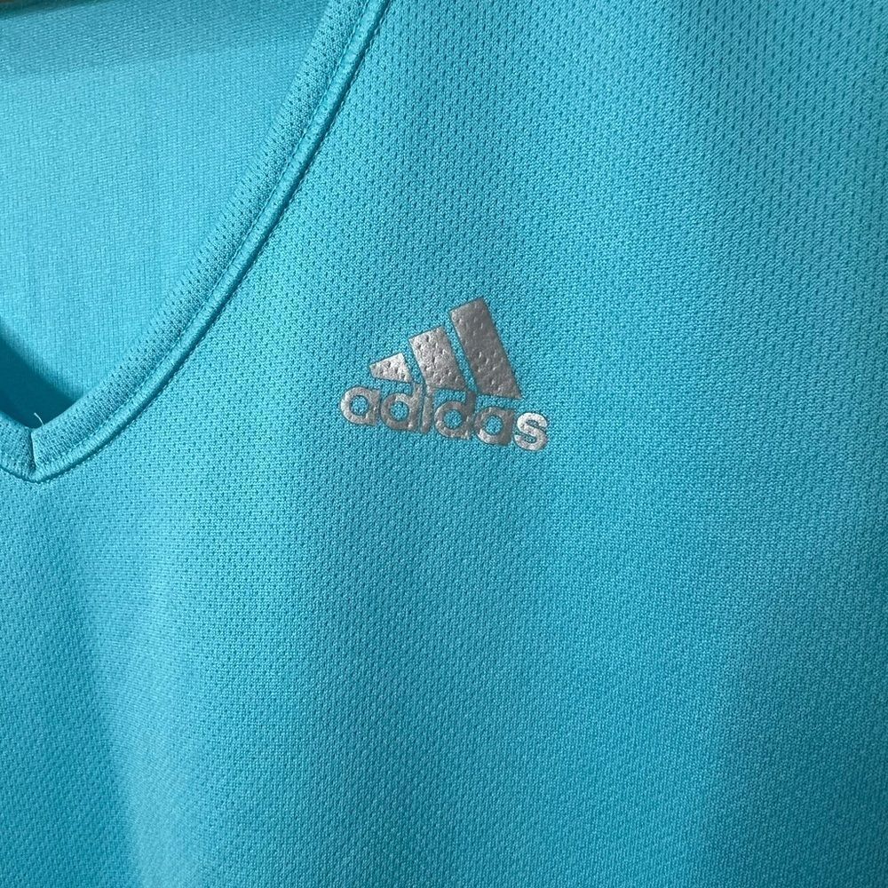Adidas Top - Picture 2 of 5
